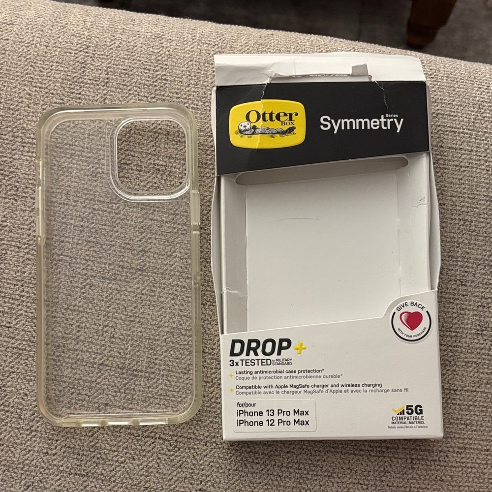 OtterBox Symmetry Clear Case for iPhone 13/12 Pro Max